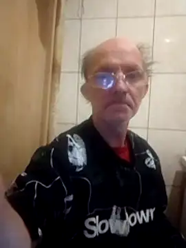 Snapshot of oksana722 chatting on October 31, 2025, 6:43 am oksana722 online show from October 31, 2025, 6:43 am