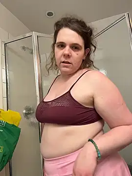 Snapshot of GhostHeartBeauty chatting on December 14, 2025, 7:25 am GhostHeartBeauty online show from December 14, 2025, 7:25 am