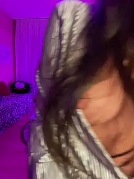 Snapshot of karrola chatting on January 13, 2025, 6:38 pm karrola online show from January 13, 2025, 6:38 pm