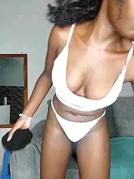 bebygirl143s online show from November 3, 2025, 9:40 pm