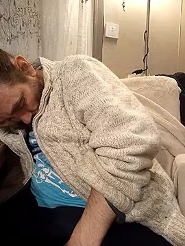 Snapshot of teekoine1 chatting on November 21, 2025, 4:00 am teekoine1 online show from November 21, 2025, 4:00 am