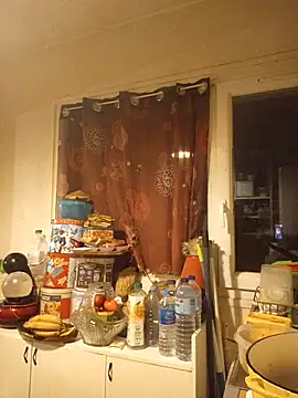 Snapshot of teekoine1 chatting on November 15, 2025, 12:36 am teekoine1 online show from November 15, 2025, 12:36 am