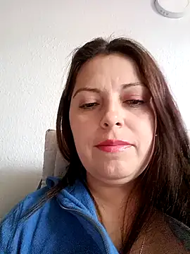 Snapshot of seherlatin chatting on October 8, 2025, 8:09 pm seherlatin online show from October 8, 2025, 8:09 pm