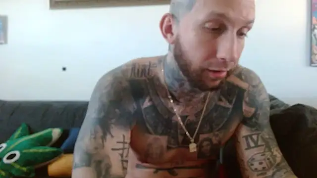 Snapshot of bobbybacala91 chatting on March 14, 2025, 4:19 pm bobbybacala91 online show from March 14, 2025, 4:19 pm