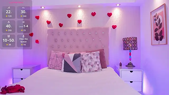 Snapshot of NatyQueen_ chatting on February 28, 2026, 12:16 pm NatyQueen online show from February 28, 2026, 12:16 pm