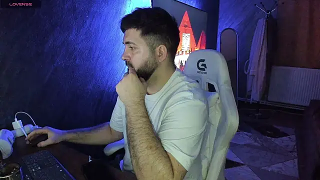 Eduu2322 online show from February 25, 2026, 10:09 pm