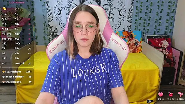 Snapshot of Sweet_frosti chatting on March 3, 2025, 5:58 am Sweet frosti online show from March 3, 2025, 5:58 am