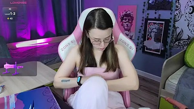 Snapshot of Sweet_frosti chatting on January 8, 2026, 4:40 am Sweet frosti online show from January 8, 2026, 4:40 am