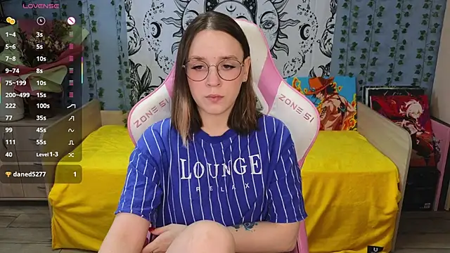 Snapshot of Sweet_frosti chatting on March 3, 2025, 2:54 am Sweet frosti online show from March 3, 2025, 2:54 am