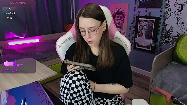 Snapshot of Sweet_frosti chatting on January 17, 2026, 3:10 am Sweet frosti online show from January 17, 2026, 3:10 am