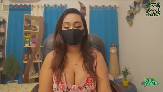 Snapshot of OH-Monica chatting on January 17, 2026, 9:40 pm OH-Monica online show from January 17, 2026, 9:40 pm