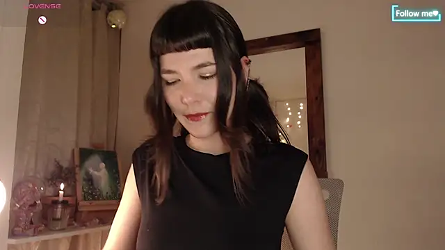 Snapshot of CherryBlossom___ chatting on December 5, 2025, 2:21 am CherryBlossom online show from December 5, 2025, 2:21 am