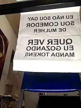 Snapshot of eleno1542 chatting on November 12, 2025, 8:07 am eleno1542 online show from November 12, 2025, 8:07 am
