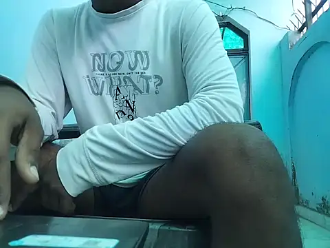 damsexy4 online show from March 6, 2026, 5:24 am