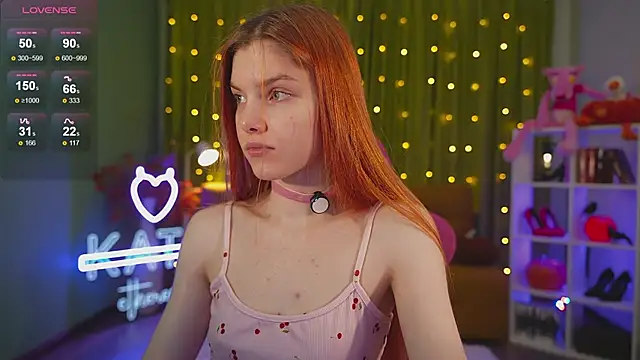 Snapshot of Katy__Ethereal chatting on December 5, 2025, 5:06 am Katy Ethereal online show from December 5, 2025, 5:06 am