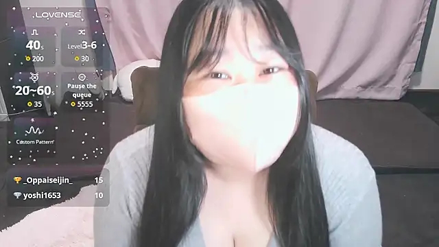 Snapshot of yuinyan3150 chatting on July 24, 2026, 9:49 am yuinyan3150 online show from July 24, 2026, 9:49 am