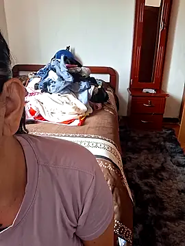 Gimena41 online show from April 18, 2026, 6:54 pm