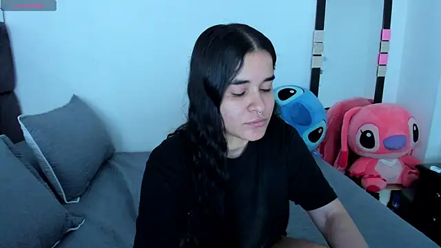 Snapshot of SweetMegan_1 chatting on October 14, 2025, 8:53 pm SweetMegan 1 online show from October 14, 2025, 8:53 pm