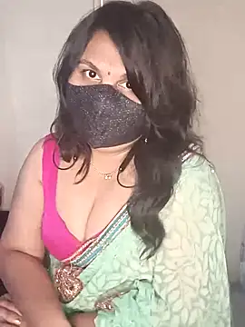 Snapshot of Love-priya chatting on February 27, 2025, 7:19 am Love-priya online show from February 27, 2025, 7:19 am