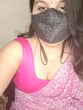 Snapshot of Love-priya chatting on March 11, 2025, 5:02 pm Love-priya online show from March 11, 2025, 5:02 pm