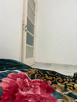 Snapshot of Miko075 chatting on February 9, 2025, 9:47 am Miko075 online show from February 9, 2025, 9:47 am