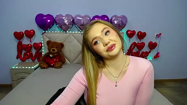 StacyYellig online show from March 6, 2025, 5:24 am