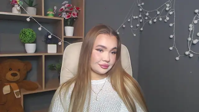 Snapshot of StacyYellig chatting on February 7, 2026, 10:18 pm StacyYellig online show from February 7, 2026, 10:18 pm