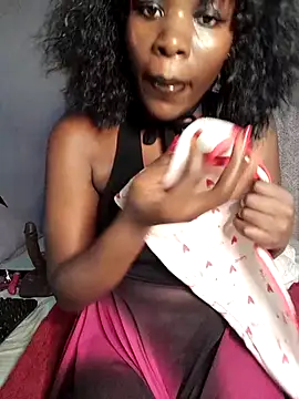 Snapshot of _BLVCKGIRL_SHERIF chatting on February 27, 2025, 7:04 pm  BLVCKGIRL SHERIF online show from February 27, 2025, 7:04 pm