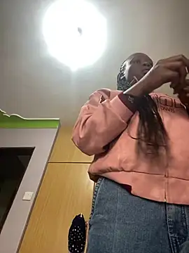  BLVCKGIRL SHERIF online show from March 19, 2026, 5:18 am