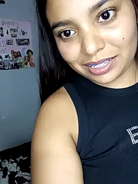 Snapshot of stefanie010 chatting on November 16, 2025, 3:44 am stefanie010 online show from November 16, 2025, 3:44 am