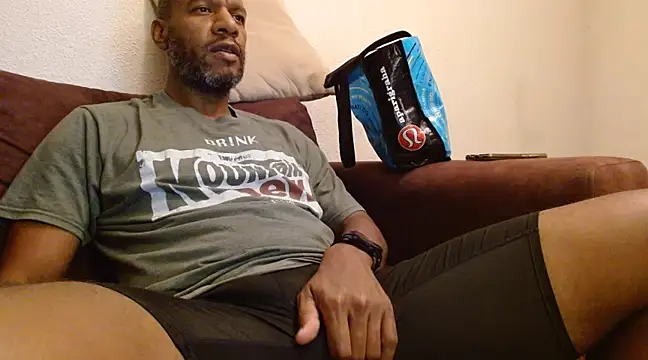 elmorenazost online show from February 4, 2025, 3:33 am