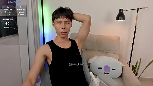 kim lian21 online show from November 27, 2025, 1:06 am