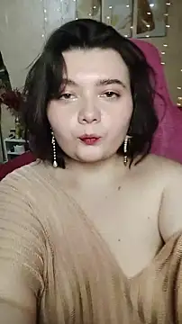 Snapshot of DenisHailey chatting on December 17, 2025, 9:20 pm DenisHailey online show from December 17, 2025, 9:20 pm