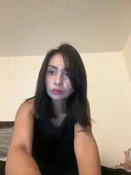 Snapshot of romma95 chatting on December 21, 2024, 4:46 pm romma95 online show from December 21, 2024, 4:46 pm