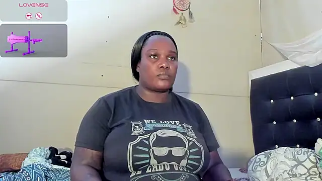 kasandra smith  online show from September 11, 2025, 8:20 pm