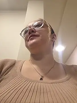 NaomiShimizu online show from March 29, 2026, 7:37 pm