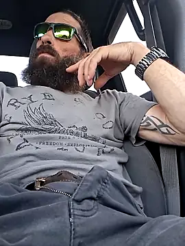 Snapshot of chillmfrs chatting on September 13, 2025, 9:37 pm chillmfrs online show from September 13, 2025, 9:37 pm