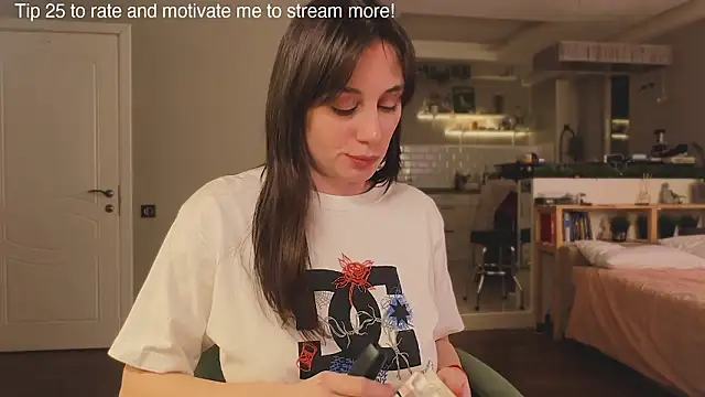 Snapshot of moon_deity_ chatting on February 16, 2026, 8:51 pm moon deity online show from February 16, 2026, 8:51 pm