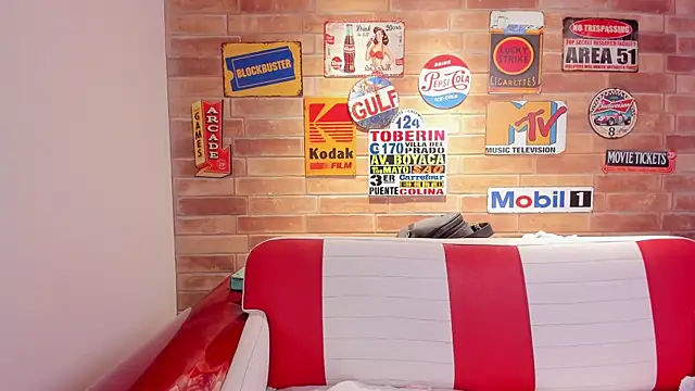 Snapshot of miss__pamela chatting on October 28, 2025, 11:09 am miss pamela online show from October 28, 2025, 11:09 am