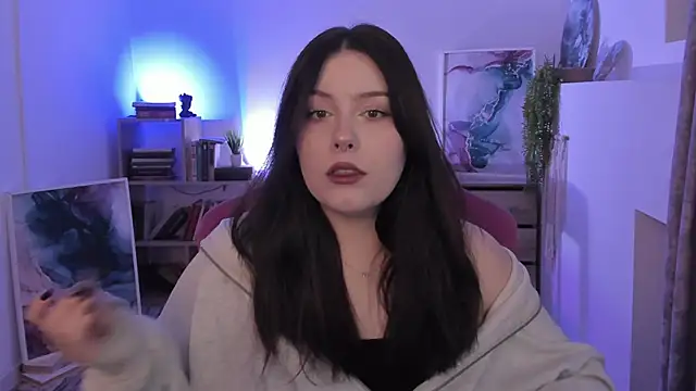 CoralineKeyns online show from October 29, 2025, 5:28 am