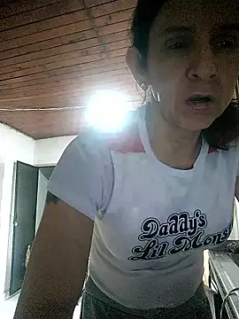 Snapshot of Cameron_puppy chatting on January 7, 2026, 9:31 pm Cameron puppy online show from January 7, 2026, 9:31 pm