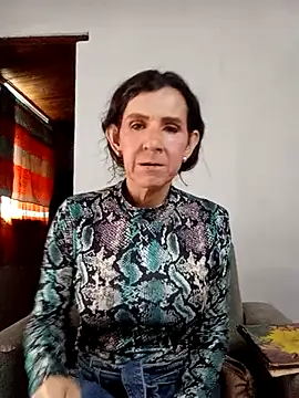 Snapshot of Cameron_puppy chatting on December 5, 2025, 9:23 pm Cameron puppy online show from December 5, 2025, 9:23 pm