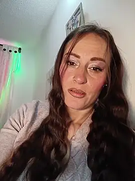 Snapshot of JadeHiilton chatting on March 12, 2026, 4:22 pm JadeHiilton online show from March 12, 2026, 4:22 pm