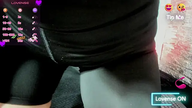 Cloee66 online show from November 8, 2025, 12:42 pm