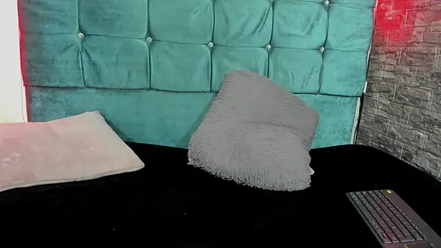 Cloee66 online show from February 28, 2025, 6:20 pm