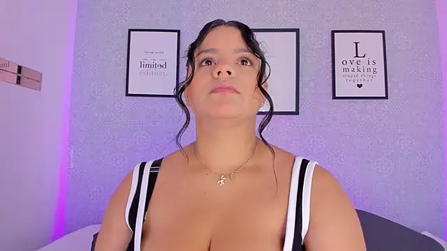 Snapshot of Natasha_harper chatting on November 22, 2025, 11:42 am Natasha harper online show from November 22, 2025, 11:42 am