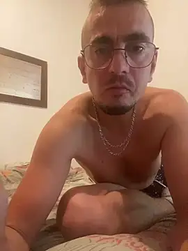 Snapshot of Sunsyyyy chatting on July 26, 2026, 1:40 pm Sunsyyyy online show from July 26, 2026, 1:40 pm