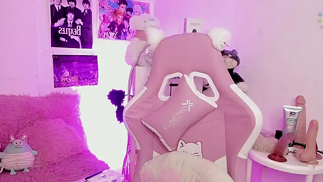 Snapshot of Sachi_Meow chatting on December 20, 2025, 3:48 pm Sachi Meow online show from December 20, 2025, 3:48 pm