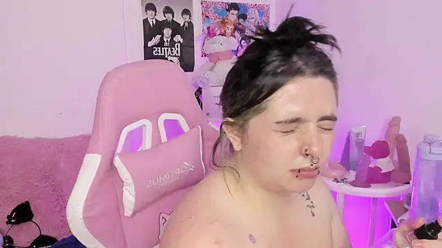 Snapshot of Sachi_Meow chatting on January 10, 2026, 6:25 pm Sachi Meow online show from January 10, 2026, 6:25 pm