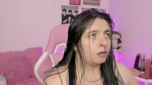 Snapshot of Sachi_Meow chatting on January 9, 2026, 6:04 pm Sachi Meow online show from January 9, 2026, 6:04 pm